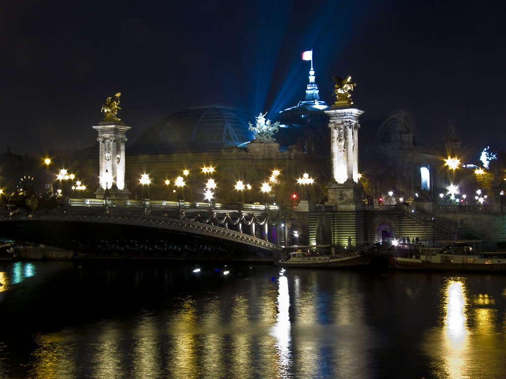 Paris-seine-6-toshop.jpg