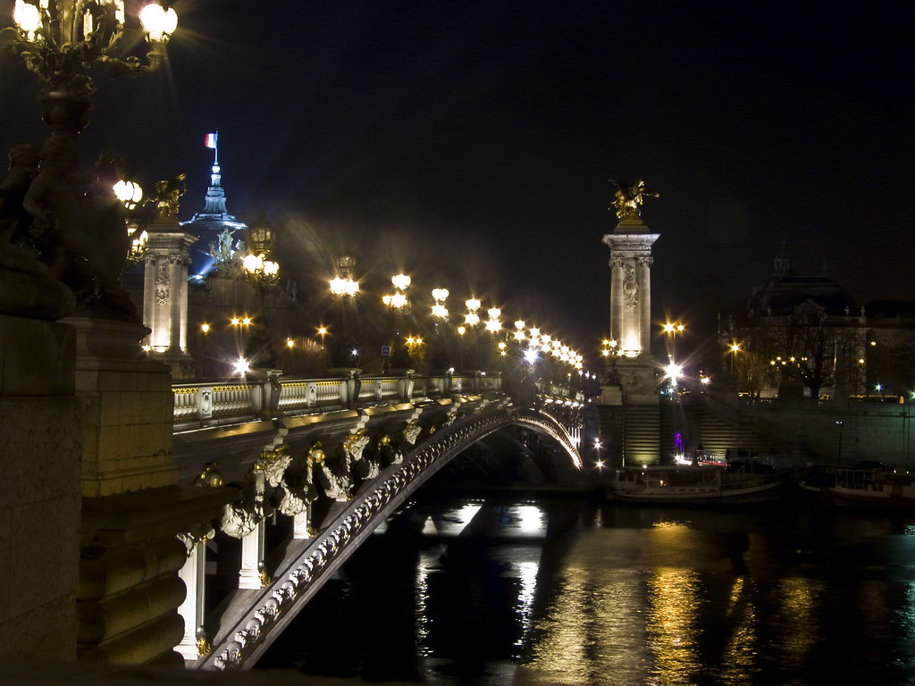 Paris-seine-7-toshop.jpg